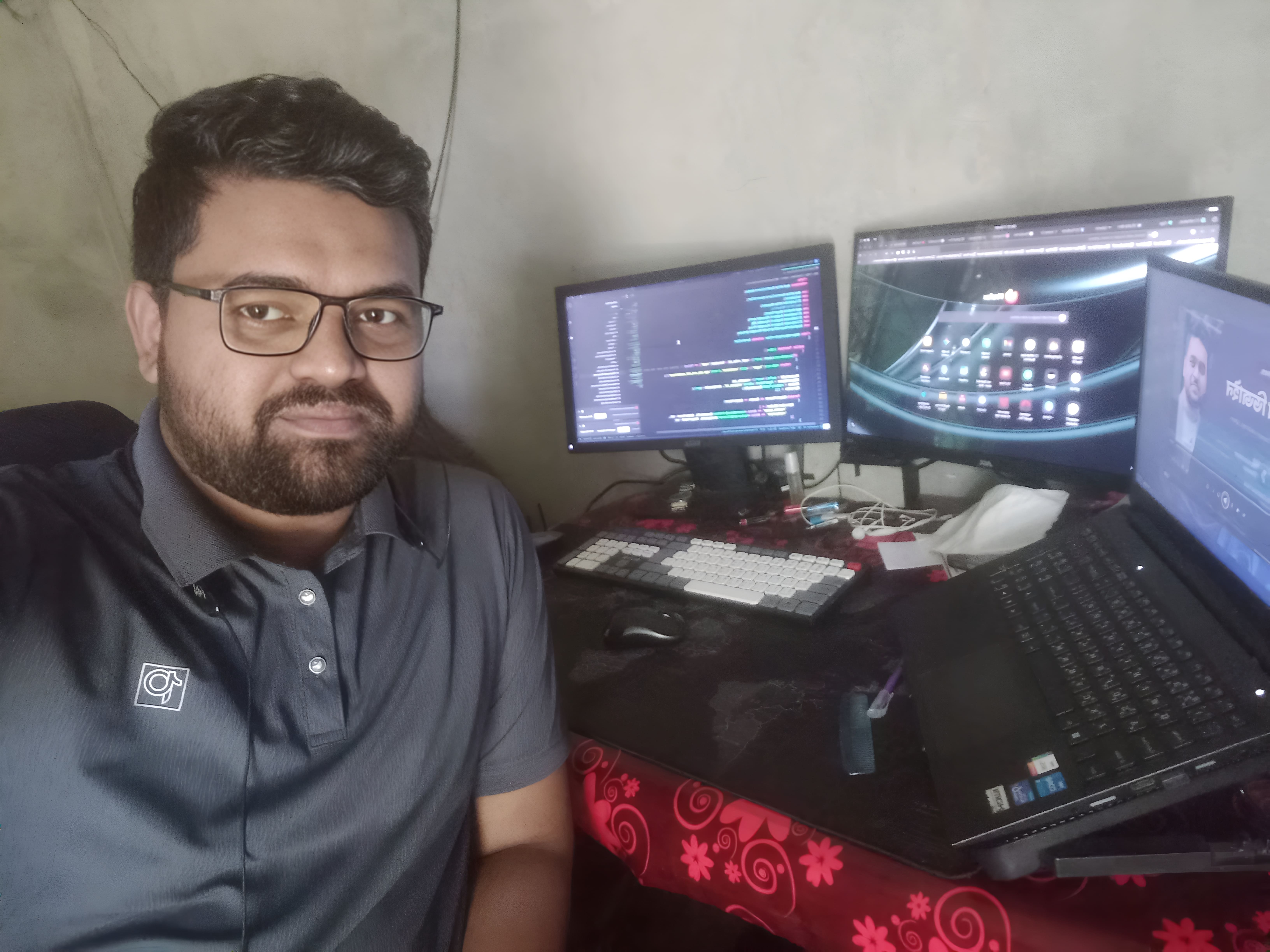 Selfie with My Desk